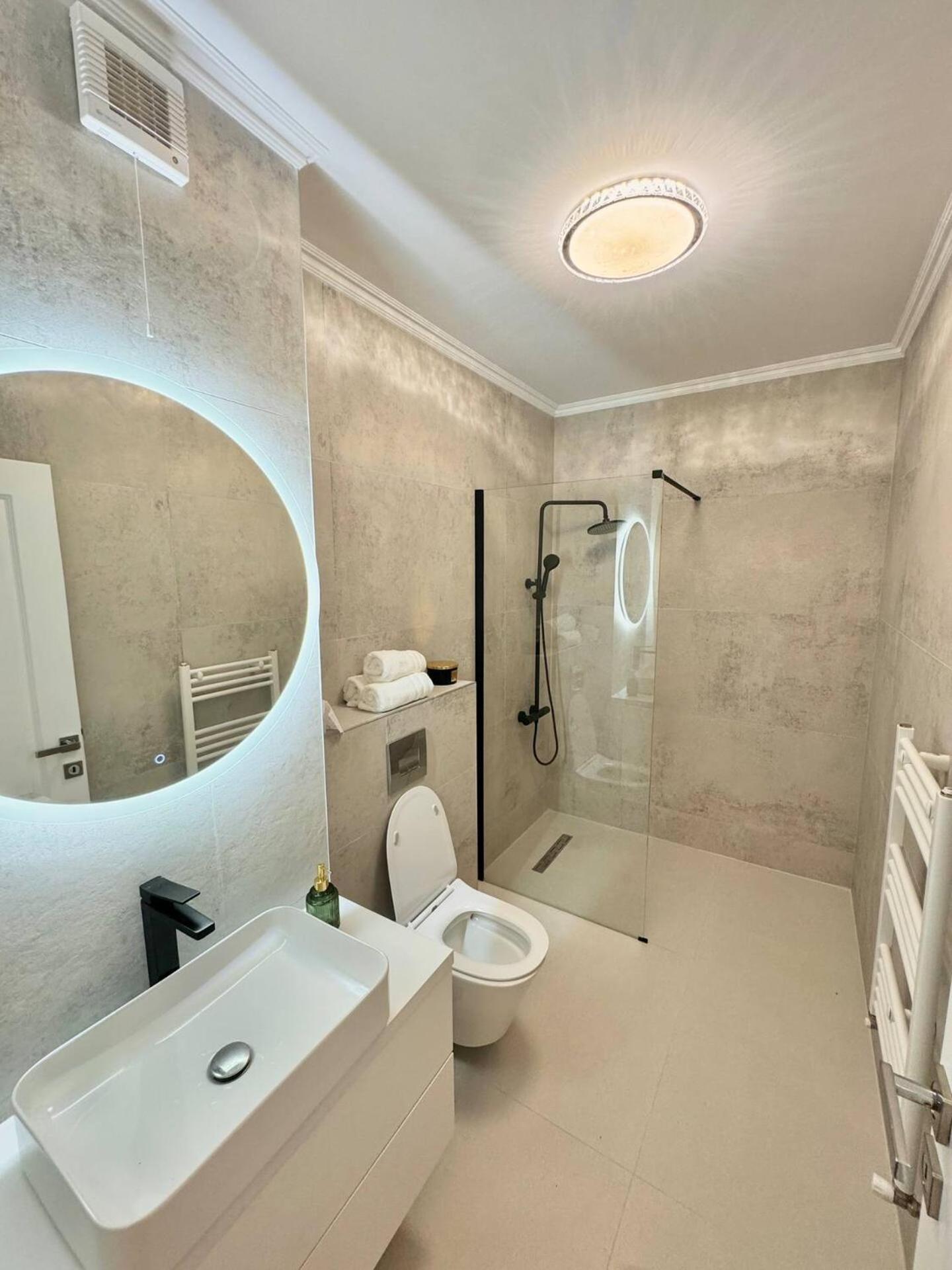 Lake View Luxury Apartament 클루지나포카 외부 사진